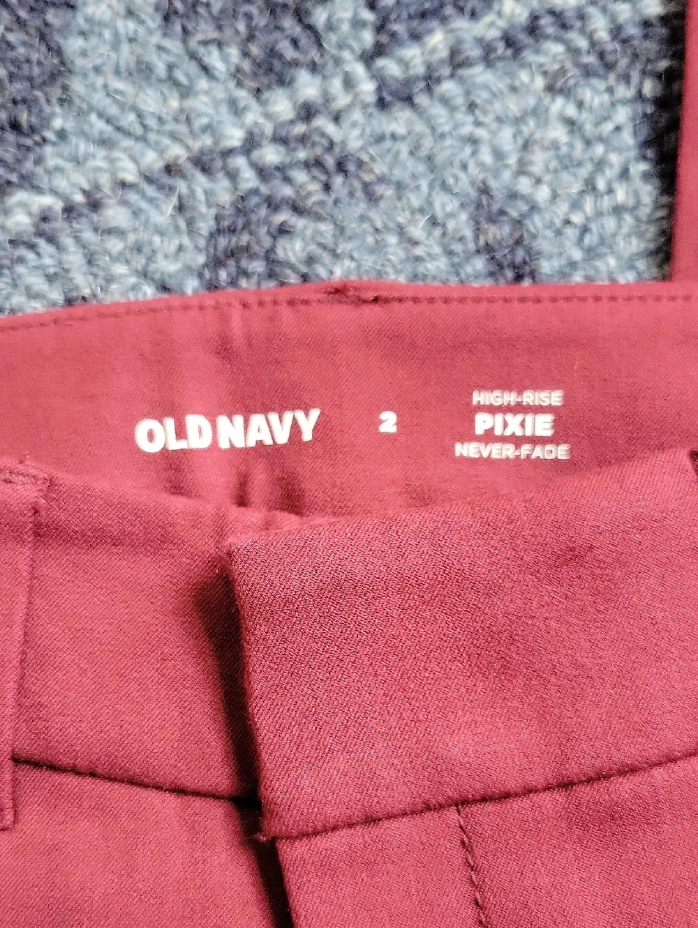 Bundle of Old Navy Pixie Pants - Picture 5 of 7